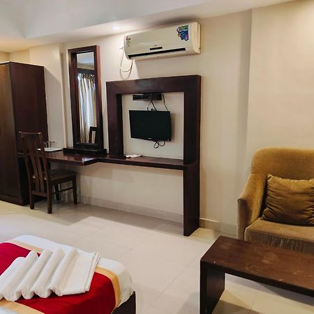 Green Wood Inn Mysore Near Palace Dış mekan fotoğraf