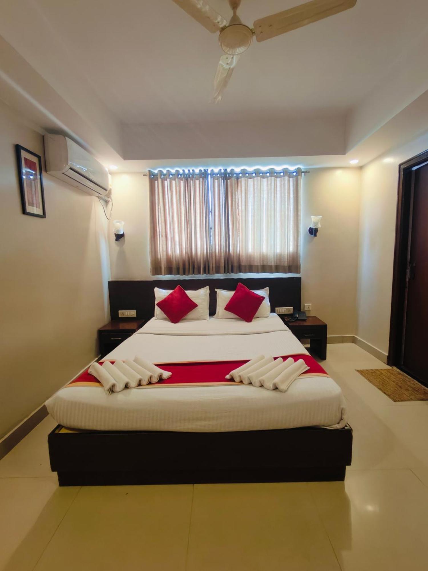 Green Wood Inn Mysore Near Palace Dış mekan fotoğraf